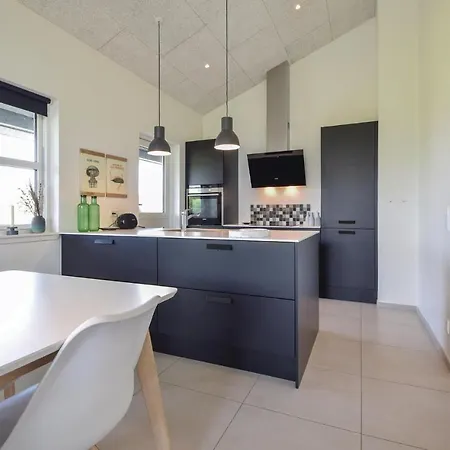 Three-bedroom Holiday In Juelsminde * Sonderby (Midtjylland)