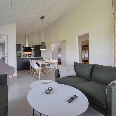 Three-bedroom Holiday In Juelsminde * Sonderby (Midtjylland)
