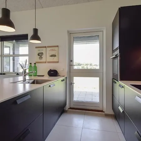 Σπίτι διακοπών Three-bedroom Holiday In Juelsminde *