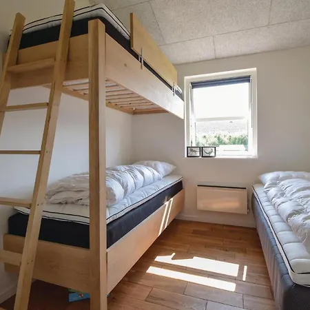 Σπίτι διακοπών Three-bedroom Holiday In Juelsminde Sonderby (Midtjylland)